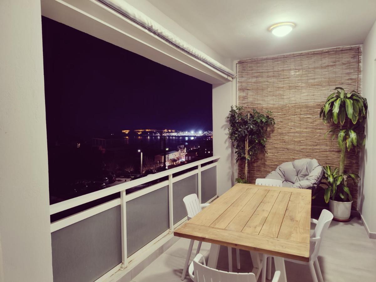 Luxury Seaview Appartment Rethymno Esterno foto